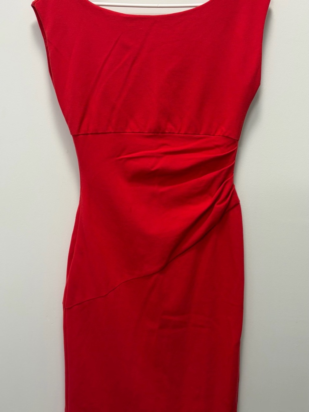 Diane von Furstenberg Red Ruched Bodycon Midi Dress — Size 8